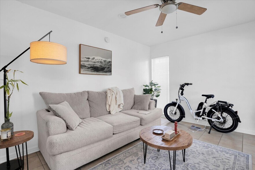 More Photos Of 885 Beltrees St, Dunedin Apartments For Sale