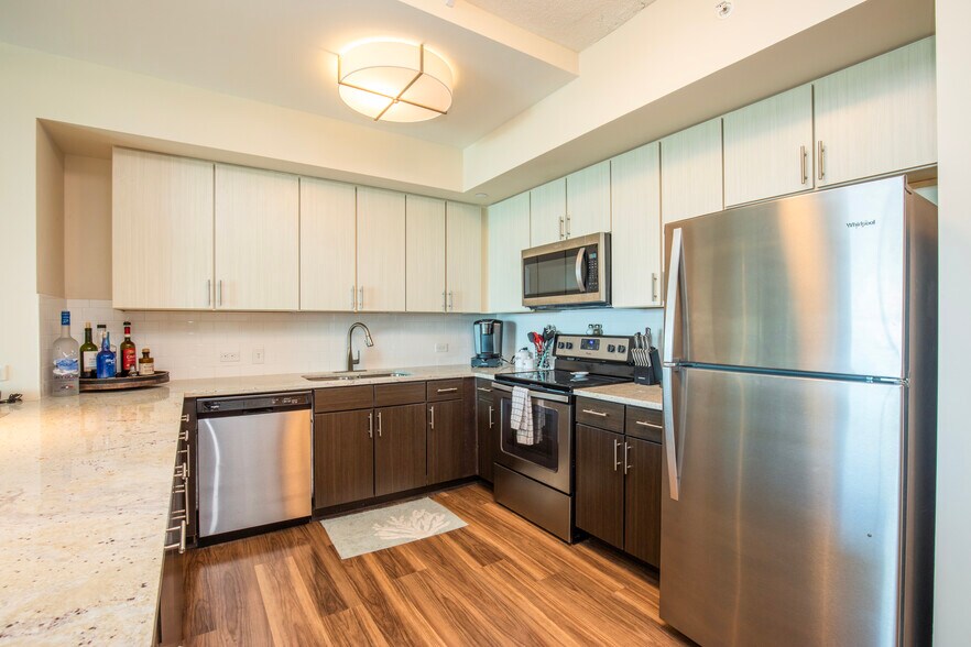More Photos Of 1100 Cleveland St, Clearwater Apartments For Sale