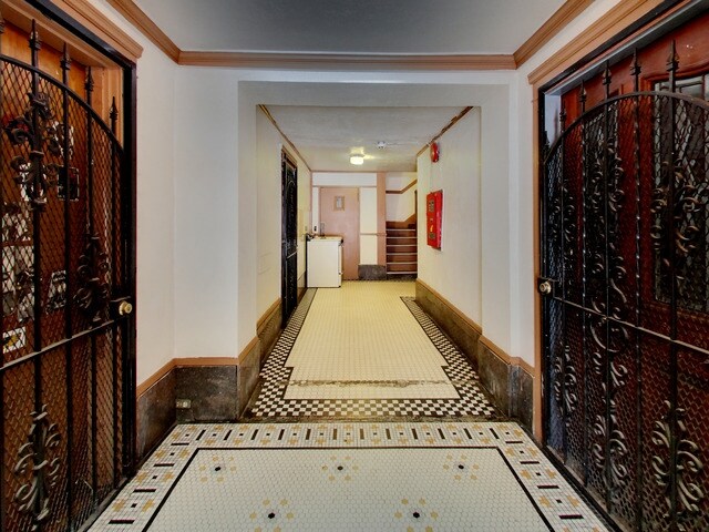 More Photos Of 717 N San Joaquin St, Stockton Apartments For Sale