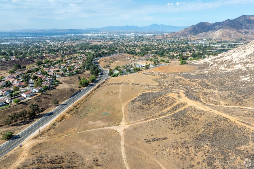 More Photos Of 10127 Heacock St, Moreno Valley Land For Sale