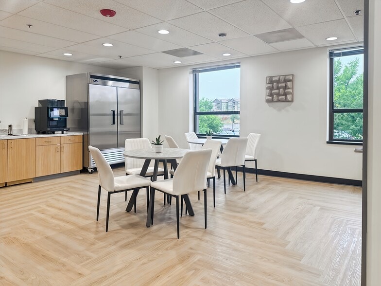 More Photos Of 3900 S Wadsworth Blvd, Lakewood Coworking Space