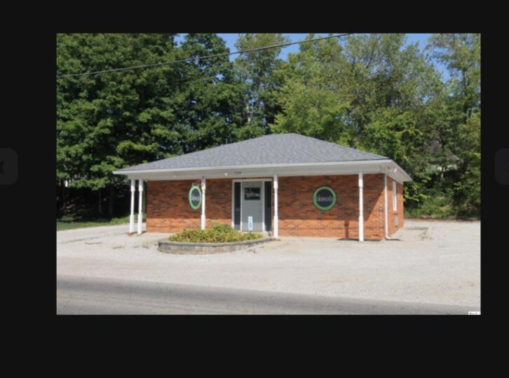 More Photos Of 730 S Main St, Mount Vernon Freestanding For Sale