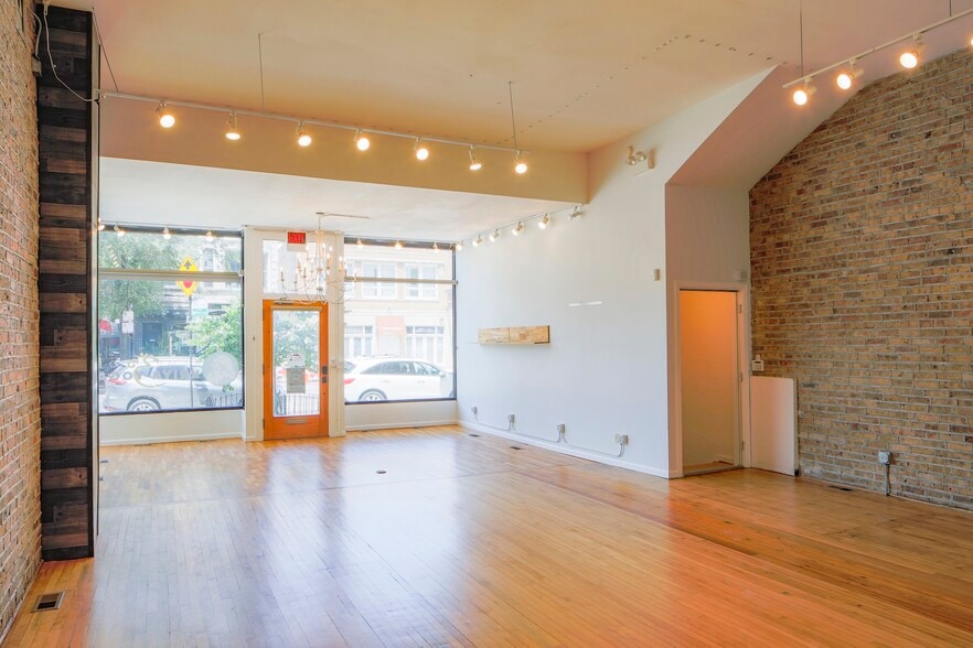 More Photos Of 1925 W Division St, Chicago Apartments For Sale