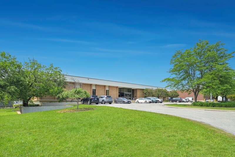 More Photos Of 7100 Holladay Tyler Rd, Glenn Dale Warehouse For Lease