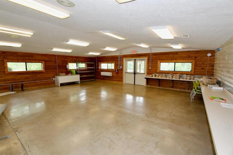More Photos Of 59 Luray -1, Beech Bluff Religious Facility For Sale