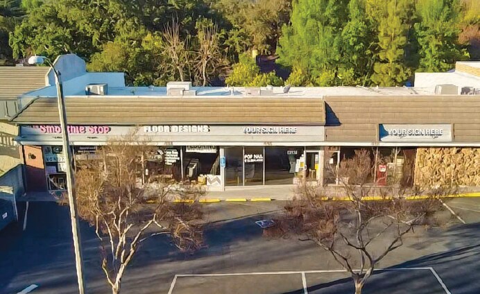 More Photos Of 442-448 Foothill Blvd, La Cañada Flintridge Freestanding For Lease