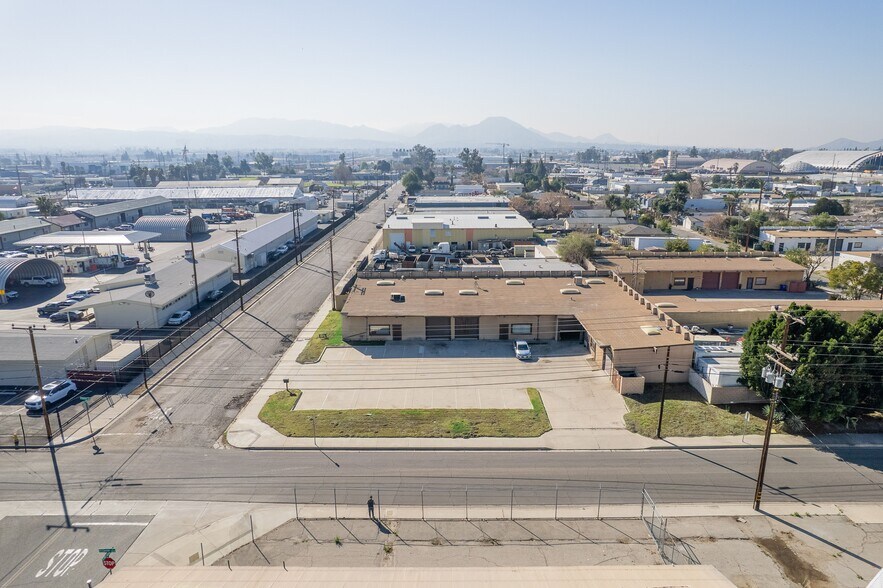 More Photos Of 272 S Mountain View Ave, San Bernardino Warehouse For Sale