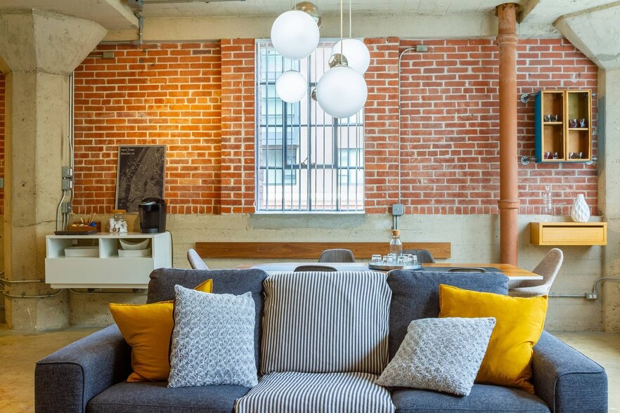 More Photos Of 310 5th Ave, San Diego Apartments For Lease