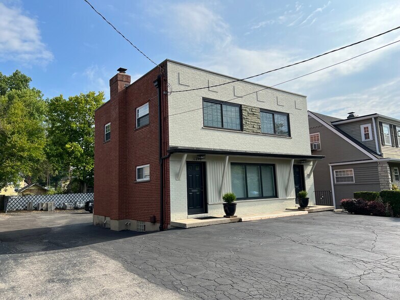 Primary Photo Of 6896-6898 Murray Ave, Cincinnati Storefront Retail Residential For Lease