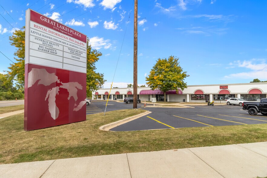 More Photos Of 3725 S Saginaw St, Flint Storefront For Sale