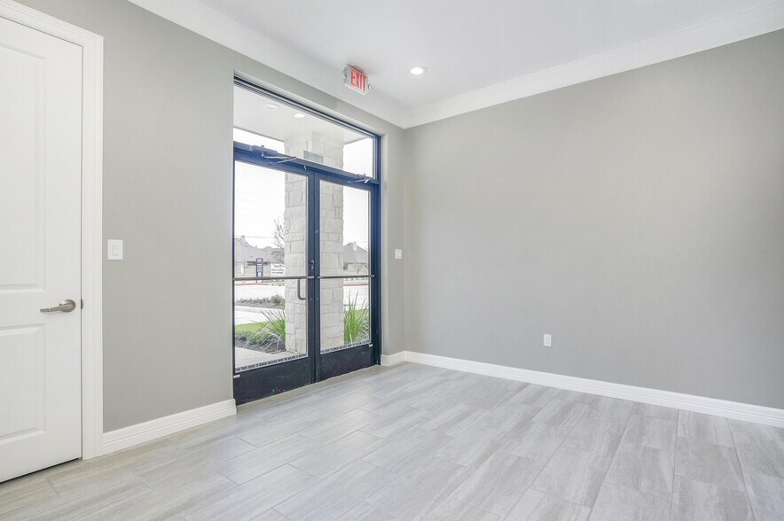 More Photos Of 10401 S Mason Road Building F, Richmond Medical For Sale