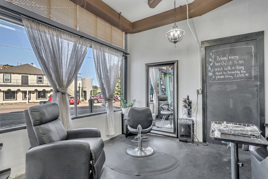 More Photos Of 84 Highway 105, Palmer Lake Storefront Retail Residential For Sale