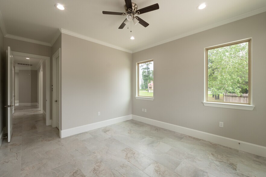 More Photos Of 12414 Spring Cypress Rd, Tomball Medical For Sale