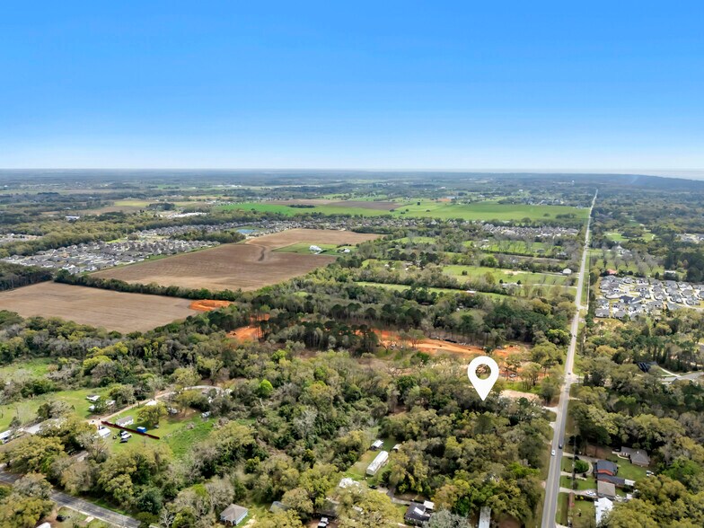More Photos Of 18874 Section St, Fairhope Restaurant For Sale