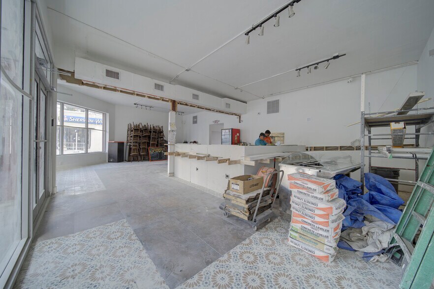 More Photos Of 3791 Bird Rd, Miami Restaurant For Lease