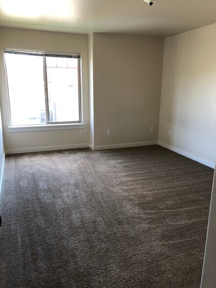 More Photos Of 2450 Newburg Ct, Fortuna Multifamily For Sale