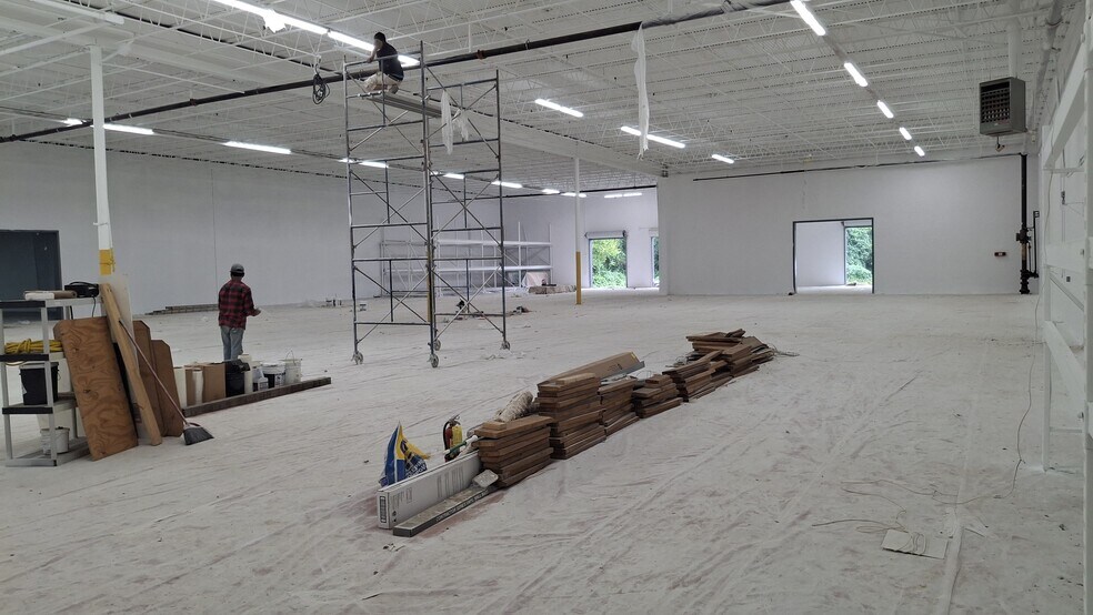 More Photos Of 3843 Highway 41 N, Resaca Distribution For Lease