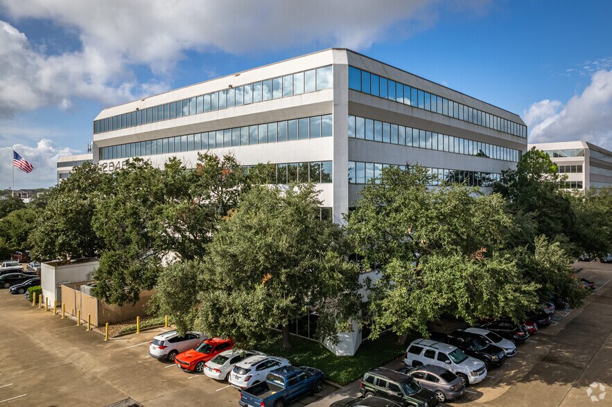 More Photos Of 2646 S Loop W, Houston Medical For Lease