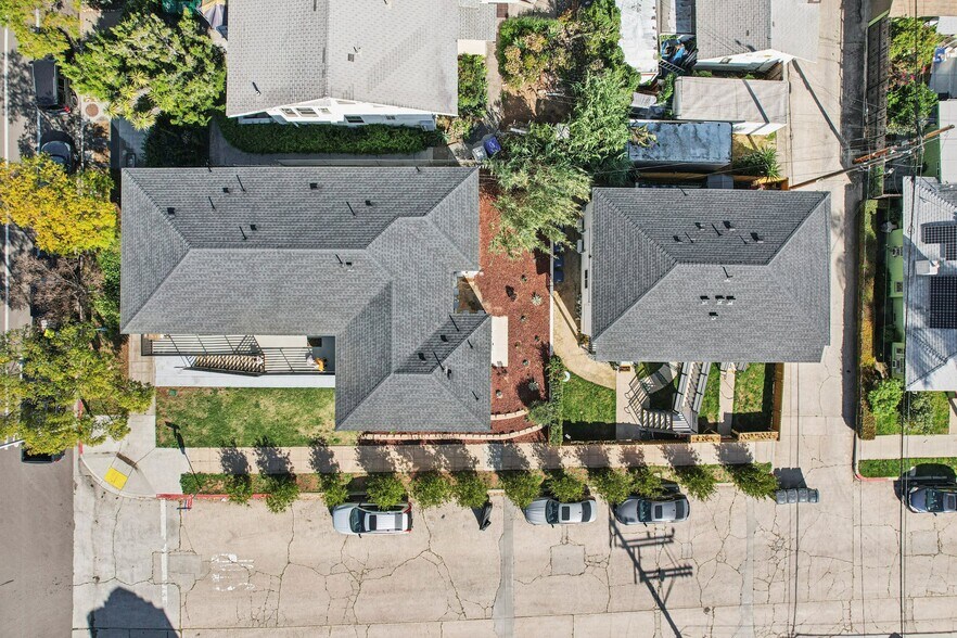 More Photos Of 2520 E St, San Diego Apartments For Sale