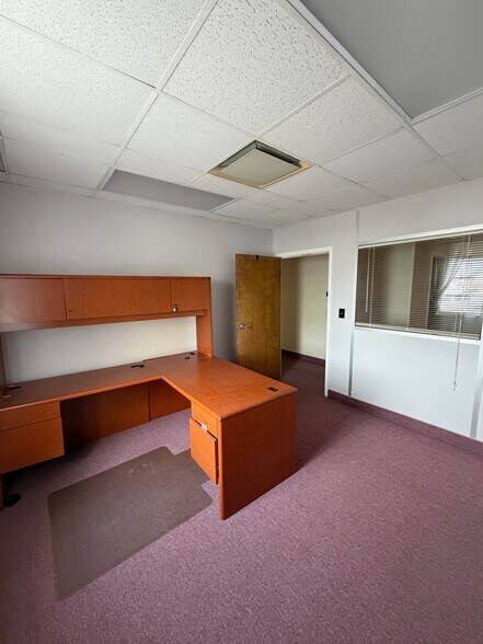 More Photos Of 790 Bloomfield Ave, Clifton Office For Lease