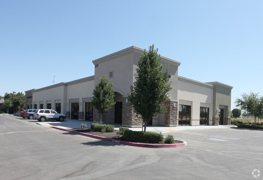 Primary Photo Of 325 Mall Dr, Hanford Office For Lease