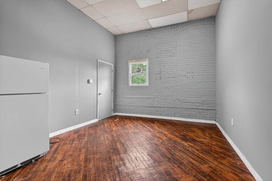 More Photos Of 22 N State St, York Multifamily For Sale