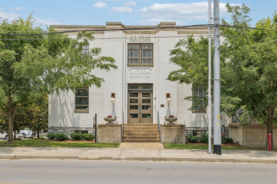 Primary Photo Of 112 Bridge St, Franklin Office For Sale