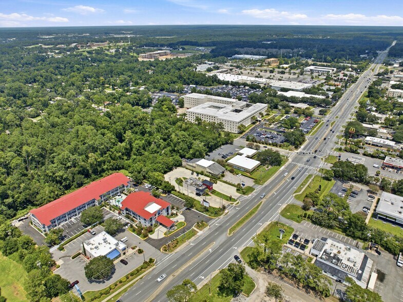 More Photos Of 2870 Apalachee Pky, Tallahassee Fast Food For Sale