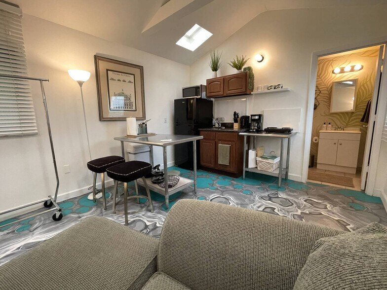 More Photos Of 116-118 NW 24th St, Miami Apartments For Sale