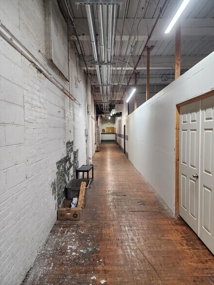 More Photos Of 75 Stark St, Hudson Manufacturing For Sale