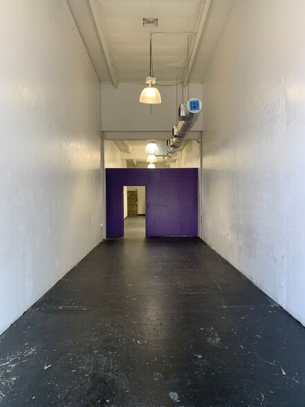 More Photos Of 7318 Melrose Ave, Los Angeles Storefront Retail Office For Sale