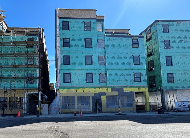More Photos Of 135-143 W Front St, Traverse City Apartments For Sale
