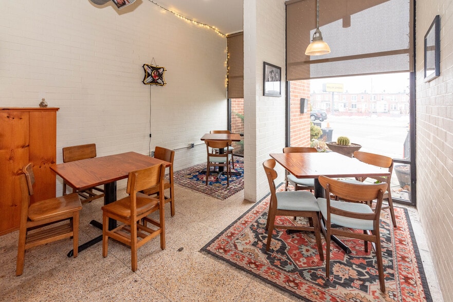 More Photos Of 5800 York Rd, Baltimore Restaurant For Sale