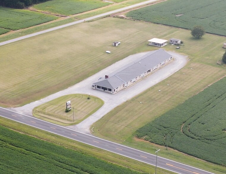 More Photos Of 18754 Northumberland Hwy, Reedville Hotel For Sale