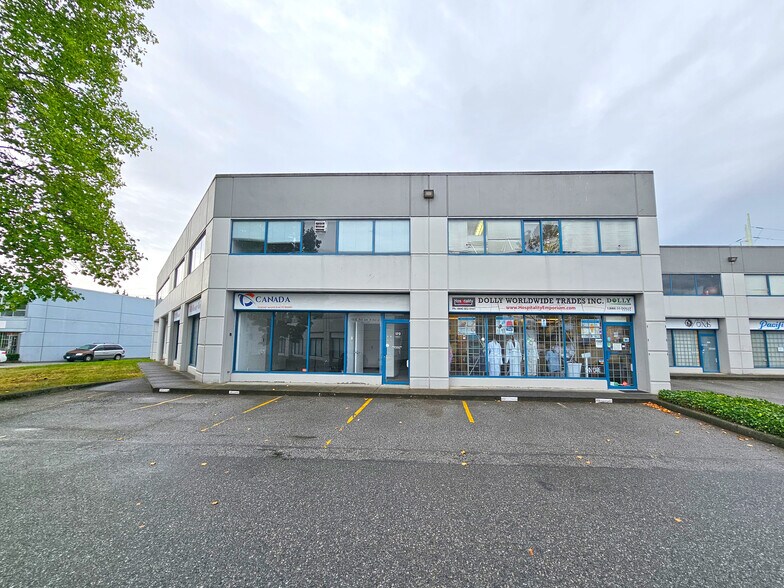 More Photos Of 11120 Bridgeport Rd, Richmond Warehouse For Lease