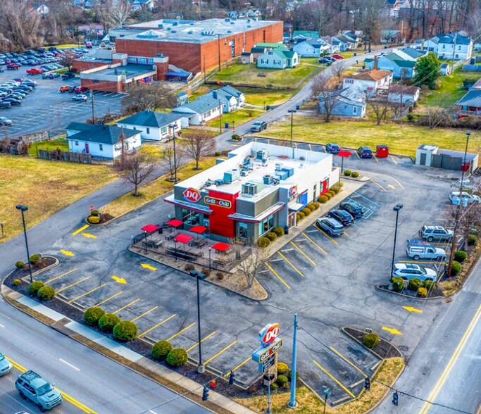 More Photos Of 3300 13th St, Ashland Fast Food For Sale