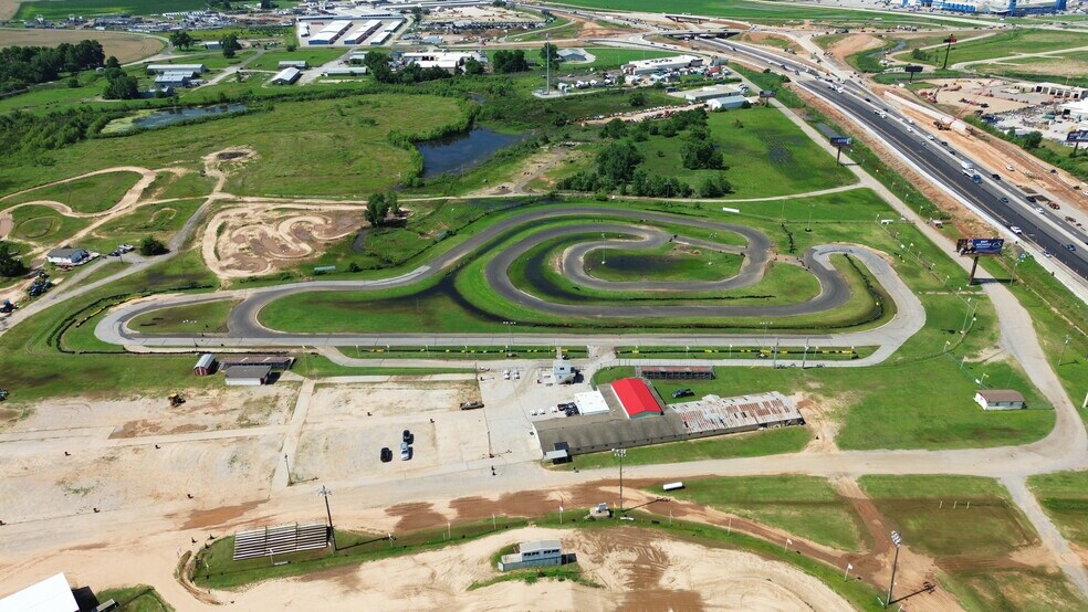 More Photos Of 3501 S Interstate Dr, Norman Land For Sale