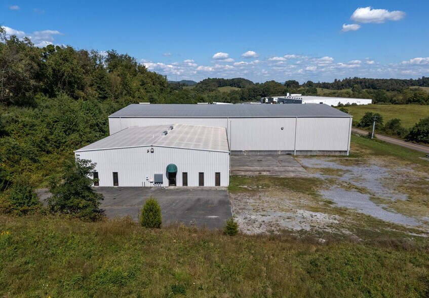 More Photos Of 26609 Newbanks Rd, Abingdon Refrigeration Cold Storage For Lease
