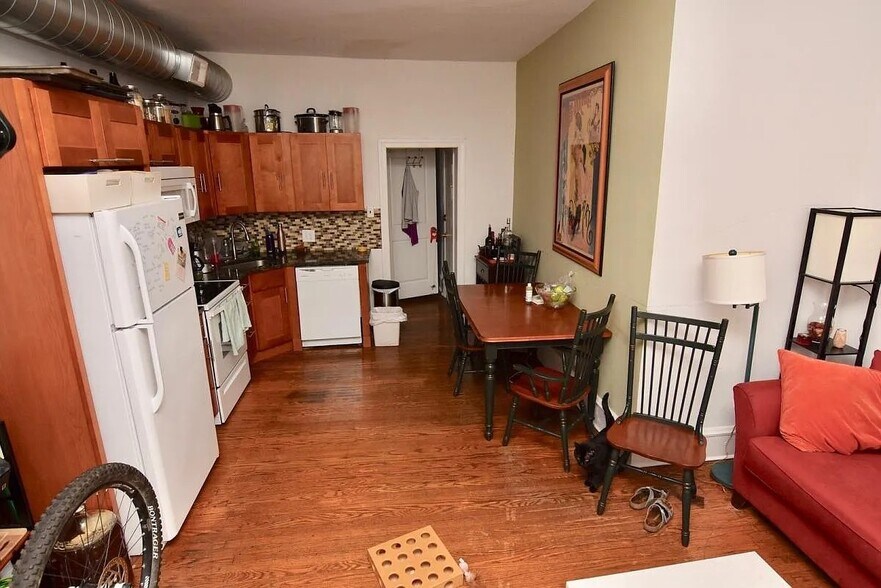 More Photos Of 211 S 45th St, Philadelphia Apartments For Sale