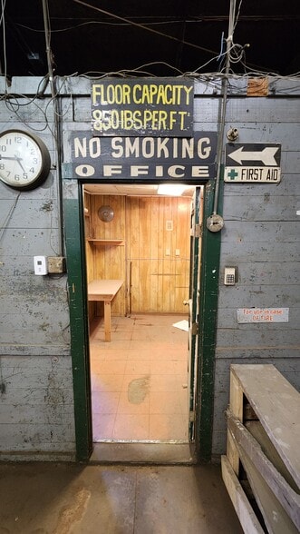 More Photos Of 51 Harding St, Worcester Warehouse For Sale