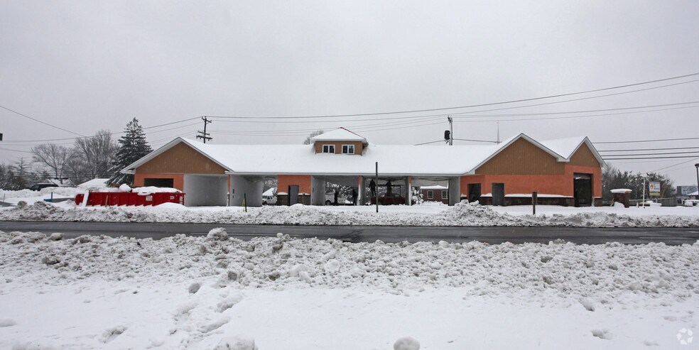 More Photos Of 2376 Pulaski Hwy, North East Carwash For Sale