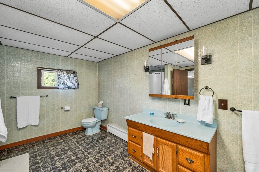 More Photos Of 820 Colebrook Rd, Errol Hotel For Sale