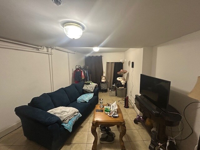 More Photos Of 89 Columbia St, Albany Apartments For Sale