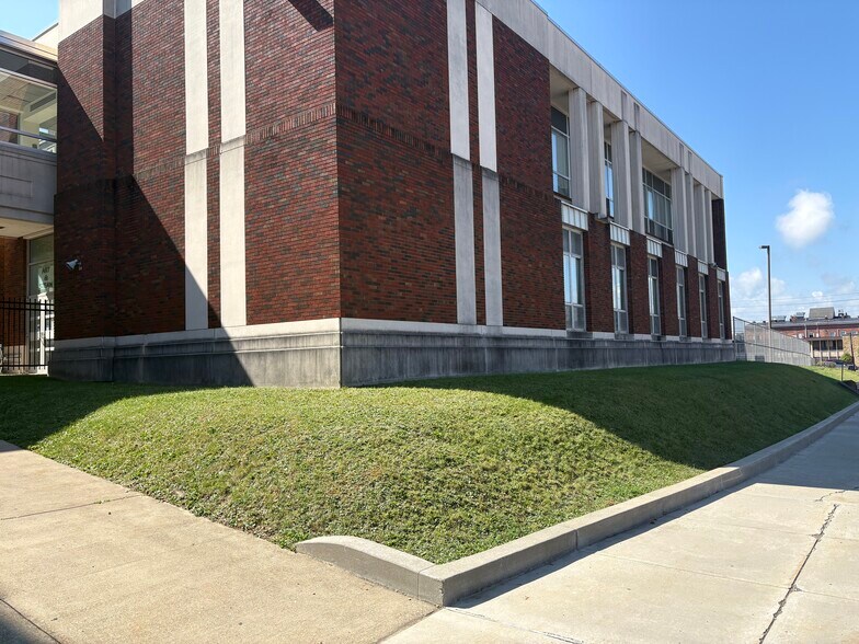 More Photos Of 0 N McKean E North Sts, Butler Schools For Lease
