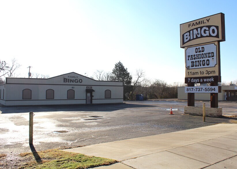 More Photos Of 4201 Benbrook Hwy, Fort Worth Sports And Entertainment For Lease