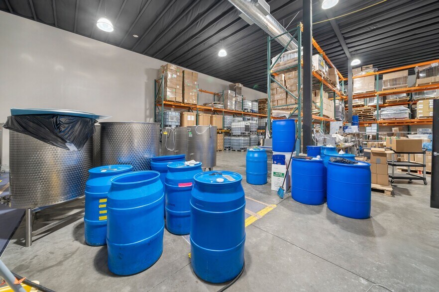 More Photos Of 3563 Combine St, Paso Robles Warehouse For Lease