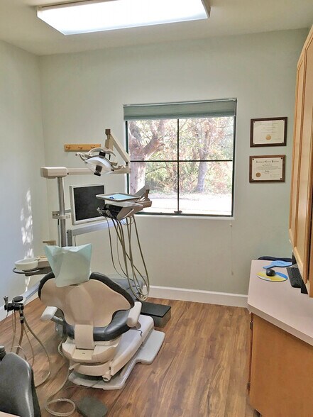 More Photos Of 55 Mission Cir, Santa Rosa Office For Sale