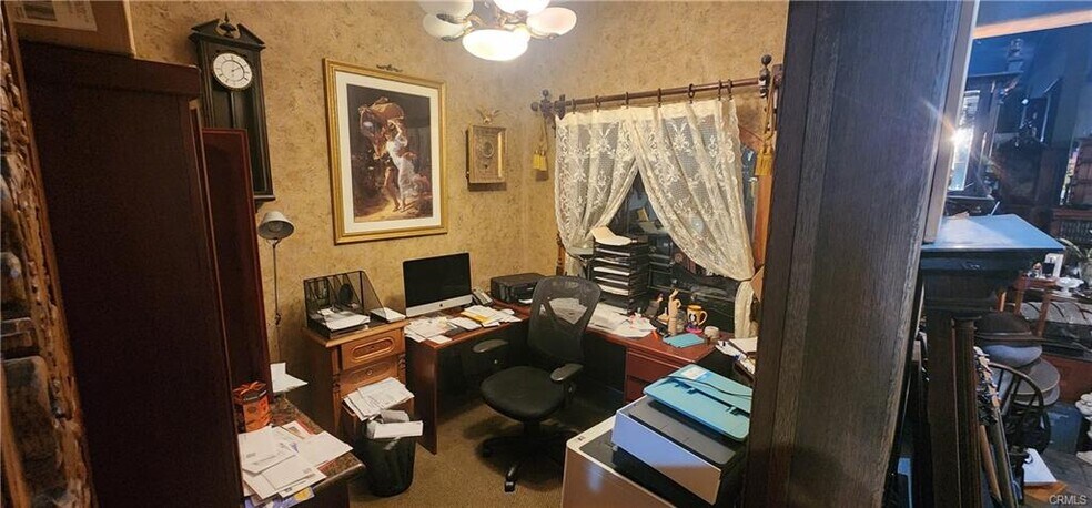 More Photos Of 617 S Myrtle Ave, Monrovia Storefront For Sale