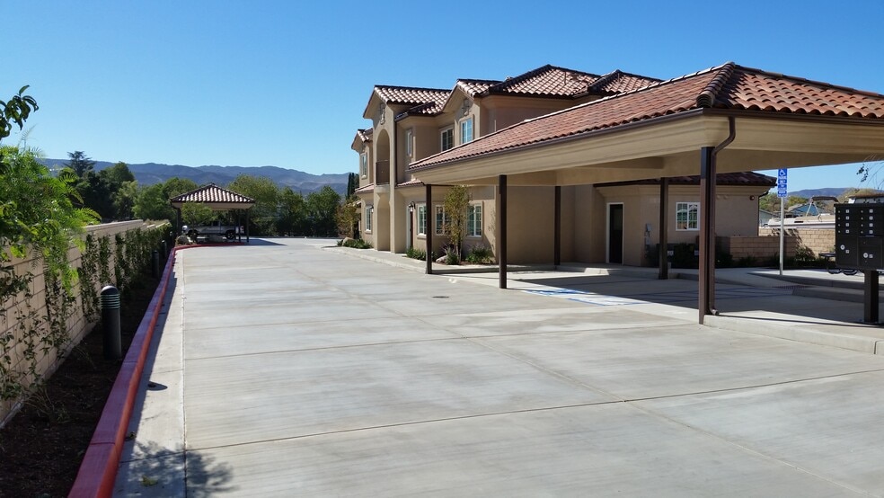 More Photos Of 1378-1380 Patricia Ave, Simi Valley Apartments For Sale