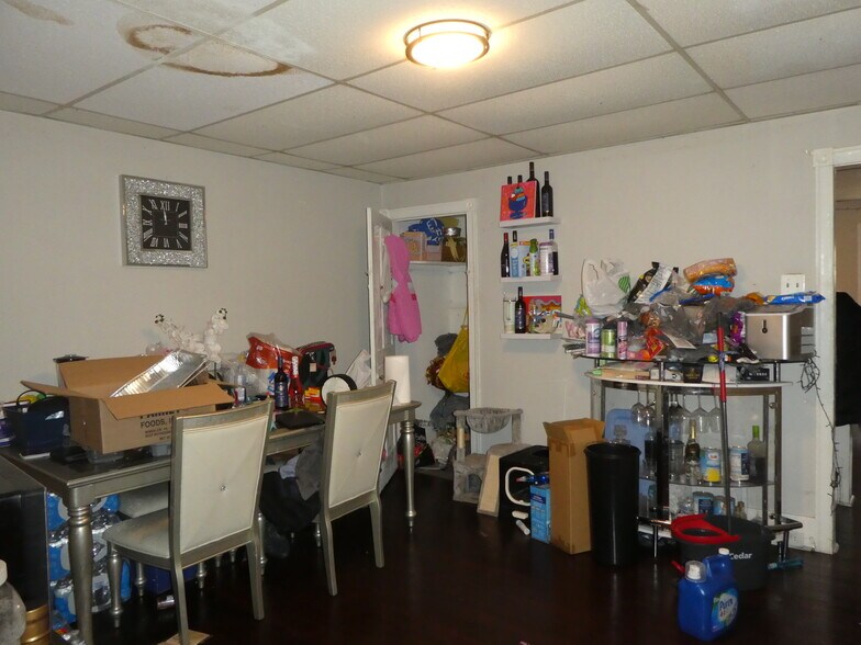 More Photos Of , Philadelphia Unknown For Sale